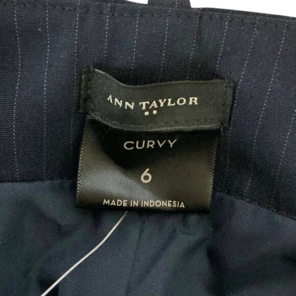 Ann Taylor Curvy Fit Trousers Sz 6 Navy Blue Pinstripe Womens Straight Leg Pants - Picture 6 of 9